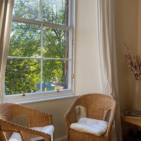 Cute 1 Bedroom Retreat In Beautiful Stockbridge Edinburgh Exterior photo